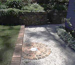 path brick motif